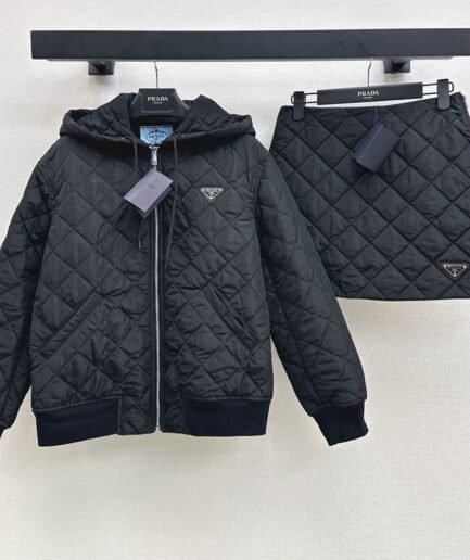 PRADA WOMEN SUIT(size:S|M|L)