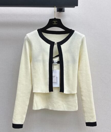CHANEL WOMEN SUIT(size:S|M|L)