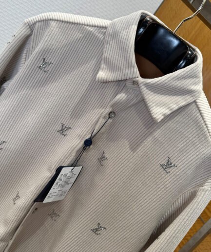 LV UNISEX SHIRT(size:S|M|L|XL)