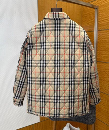 BURBERRY UNISEX REVERSIBLE COAT(size:S|M|L|XL|XXL)