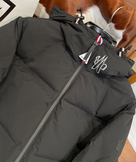 MONCLER UNISEX COAT(size:M|L|XL|XXL|XXXL)
