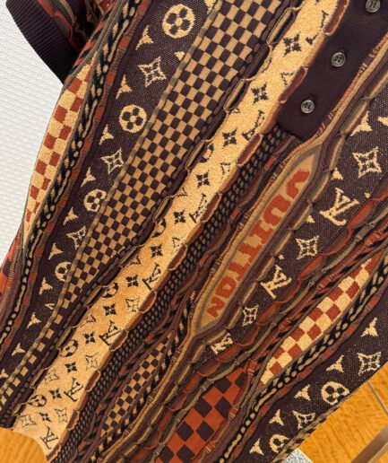 LV UNISEX SHIRT(size:S|M|L|XL)