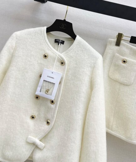 CHANEL WOMEN SUIT(size:S|M|L)