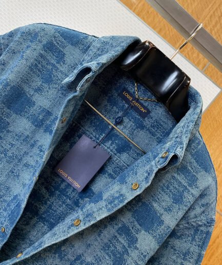 LV UNISEX SHIRT(size:S|M|L|XL)