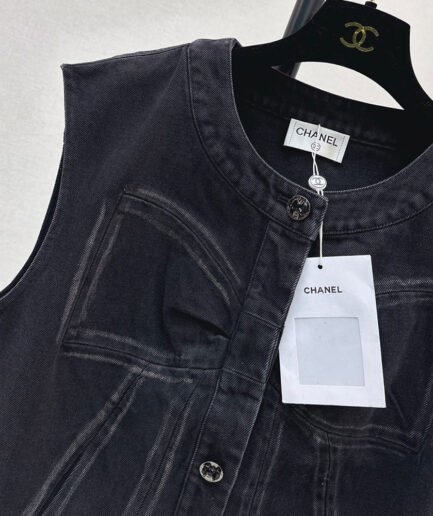 CHANEL WOMEN SUIT(size:S|M|L)