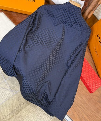 LV UNISEX SHIRT(size:S|M|L|XL)