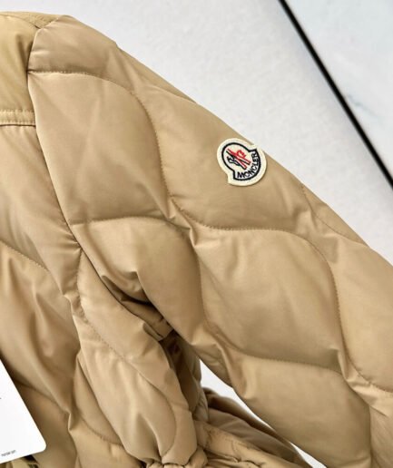 MONCLER WOMEN Detachable COAT(size:S|M|L)