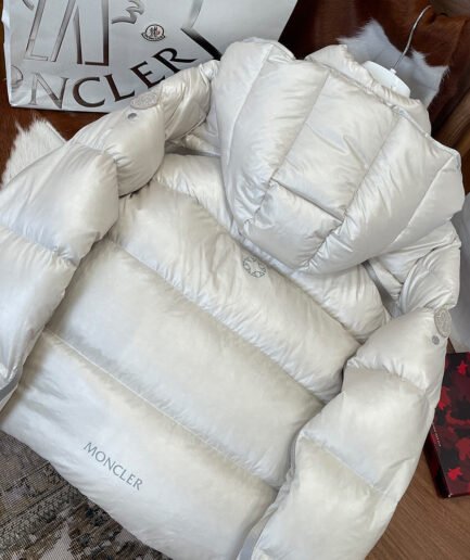 MONCLER UNISEX COAT(size:48|50|52|54|56)