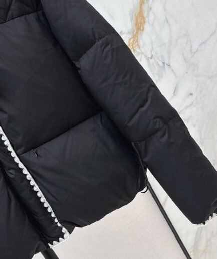 CHANEL WOMEN COAT(size:S|M|L)